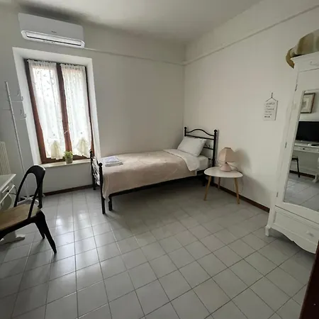 Δωμάτια σε οικογενειακή κατοικία Casa Aurora *