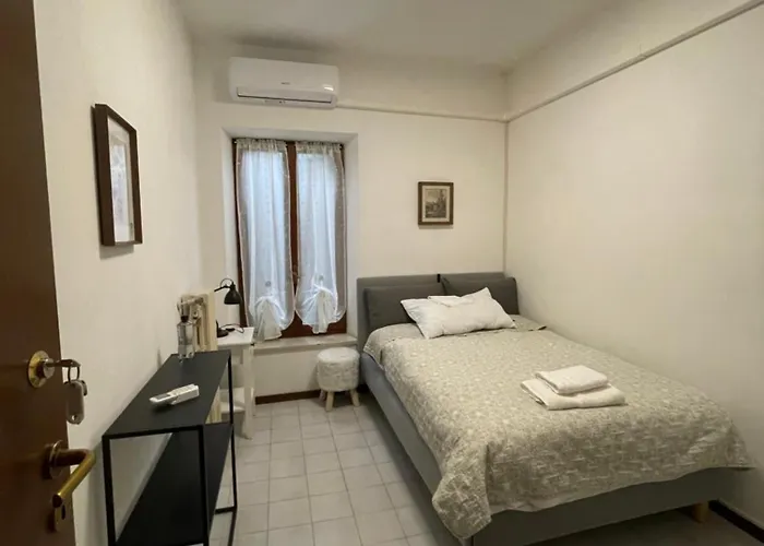 Δωμάτια σε οικογενειακή κατοικία Casa Aurora